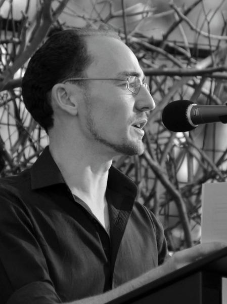 Thom_Sullivan_AUTHOR_IMAGE_grande